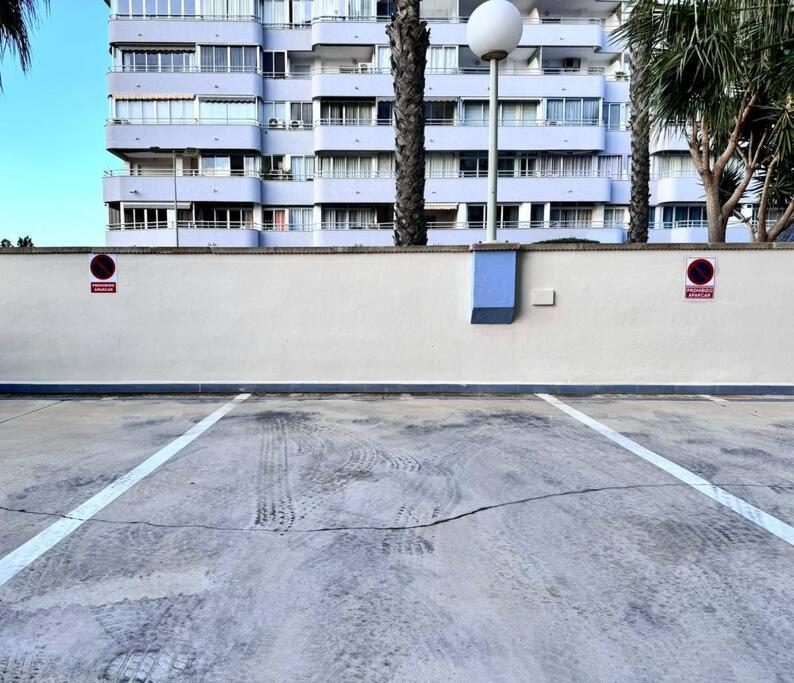 Suite Delphine By Calpitality Exterior foto