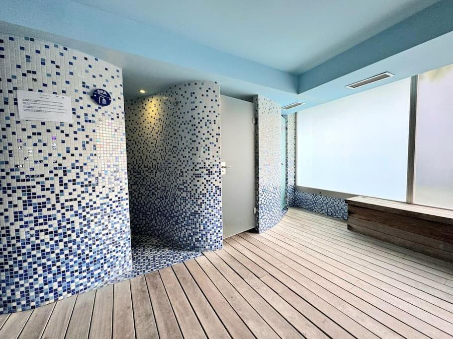 Suite Delphine By Calpitality Exterior foto